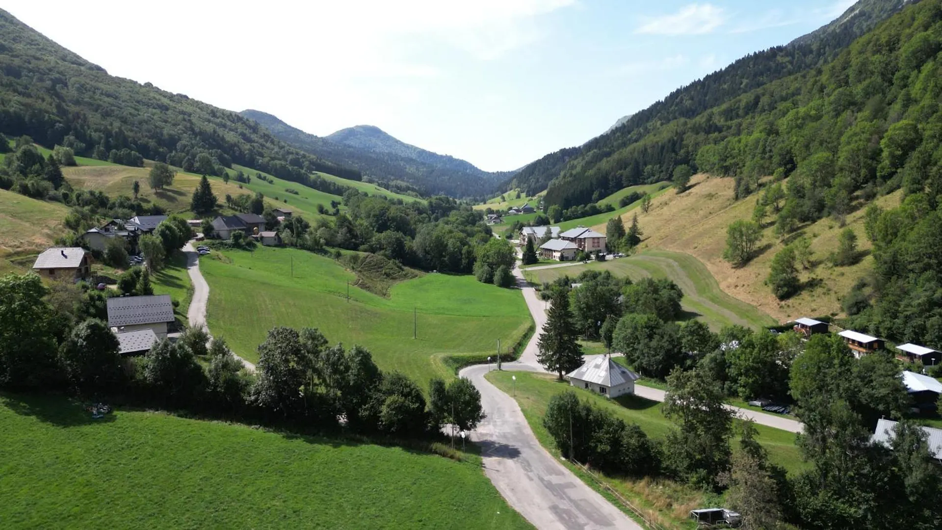 Appartement Les Gites D'Aillon Et D'Ailleurs France
